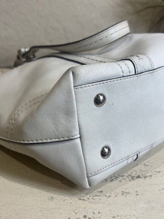 Coach (2008) East West Gallery Tote White Leather Tote Shoulder Handbag Y2K main image 12